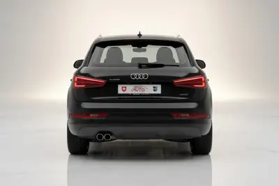 Audi Q3 2.0 TDI Quattro S-tronic — SUV compact fiable, 98'000 km, traction intégrale — intérieur
