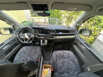 VW T6.1 Ocean Edition Liberty DSG 4Motion — Camping-car premium 204 PS, 4×4 intégral, état impeccable — dashboard