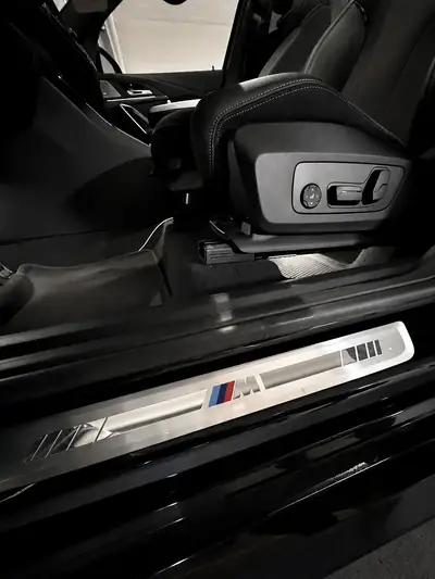 BMW X1 xDrive 23i M Sport — SUV compact hybride, 77'000 km, sans accident — Thumbnail 9