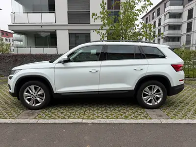 Skoda Kodiaq 2.0 TSI Style DSG — SUV 7 places robuste et économe, 125'000 km — côté