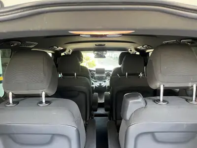 Mercedes-Benz V 250 d kurz — Monospace compact diesel, 6 places, portes coulissantes — rear view