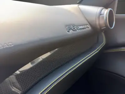 Ferrari F8 Tributo 2020 — Supercar italienne 720 ch, état exceptionnel, faibles kilomètres — Miniature 26