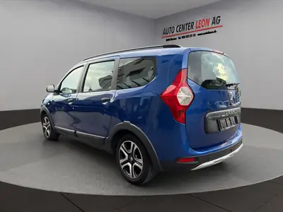 Dacia Lodgy TCE 130 Stepway 7 places — Monospace familial spacieux, pratique et économe — intérieur
