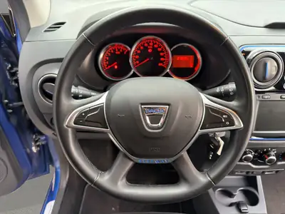 Dacia Lodgy TCE 130 Stepway 7 places — Monospace familial spacieux, pratique et économe — Miniature 10
