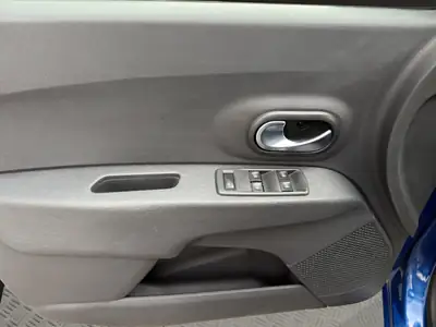 Dacia Lodgy TCE 130 Stepway 7 places — Monospace familial spacieux, pratique et économe — Miniature 12