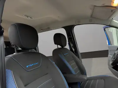 Dacia Lodgy TCE 130 Stepway 7 places — Monospace familial spacieux, pratique et économe — Miniature 20