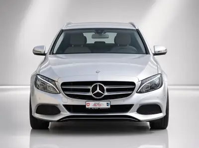 Mercedes-Benz C 200 Avantgarde — Break élégant, entretien complet, prêt à rouler — Miniature 8