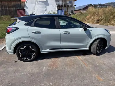 Ford Puma 1.0 EcoBoost Hybrid 125 ST-Line — SUV urbain écologique, état impeccable 2024 — Thumbnail 7