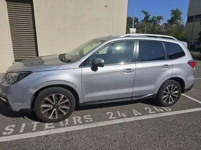 Subaru Forester 2.0 Executive — SUV polyvalent essence, boîte CVT, 82 500 km — rear view