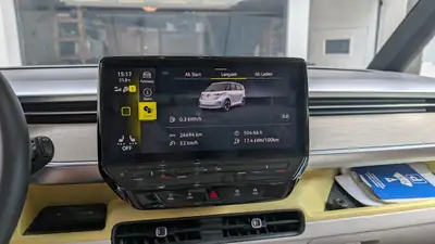 VW ID.Buzz 77kWh Pro — Le minivan électrique rétro-futuriste, 35'000 km seulement — interior