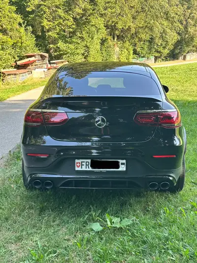 Mercedes-Benz GLC 43 AMG — SUV haute performance, 72 000 km, sans sinistre — rear view