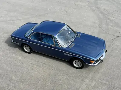 BMW 2800 CS E9 1969 — Chef-d'œuvre coupé bleu, première main, 36'000 km — cruscotto