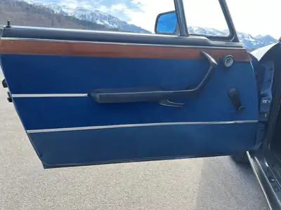 BMW 2800 CS E9 1969 — Chef-d'œuvre coupé bleu, première main, 36'000 km — Miniatura 8