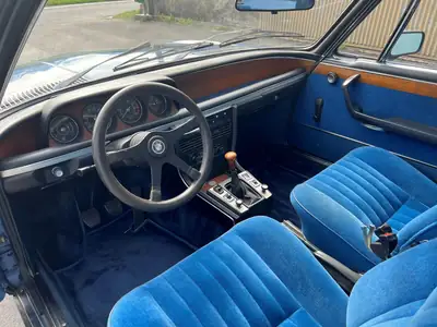 BMW 2800 CS E9 1969 — Chef-d'œuvre coupé bleu, première main, 36'000 km — Miniatura 9
