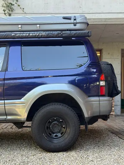 Toyota Land Cruiser 3.4 V6 VX — Légende Overlander 4x4, 155'000 km sans sinistre — detail