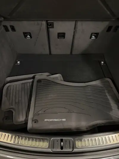 Porsche Macan 2022 — SUV sportif 265 ch, 25 000 km, traction intégrale — Thumbnail 13