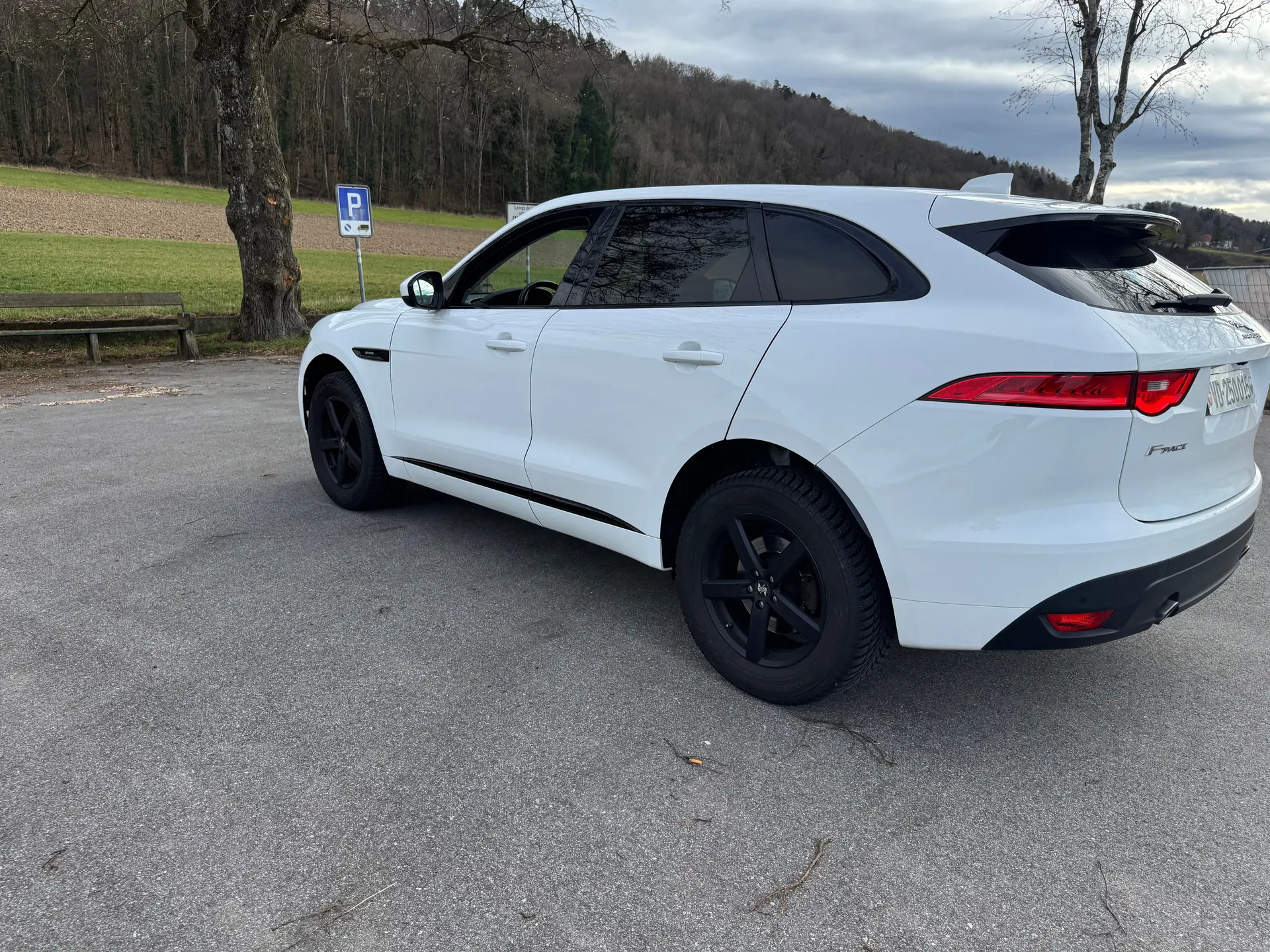 Jaguar F-Pace 2017 occasion Payerne — 4