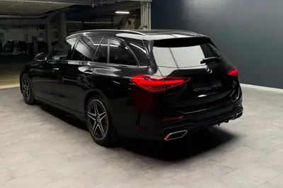 Mercedes-Benz Classe C 220 d AMG Line 4MATIC — Break diesel hybride, 62'000 km — interior
