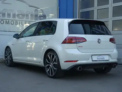 VW Golf 2.0 TSI GTI Performance — 245 ch DSG, première main, état impeccable — intérieur