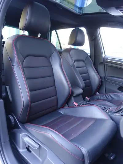 VW Golf 2.0 TSI GTI Performance — 245 ch DSG, première main, état impeccable — Miniature 11