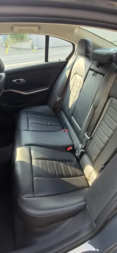 BMW 320d — Berline diesel efficace, 127'000 km, sans sinistre — Thumbnail 7
