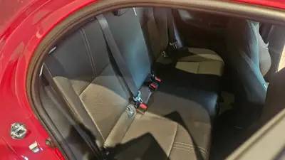 Toyota Yaris 1.5 Teamplayer e-CVT — Hybride nouvelle génération, quasi neuve avec 20 km — Miniature 18