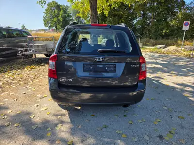 Kia Carens 2.0 CRDi VGT Trend — Monospace 7 places fiable, diesel économique — detail