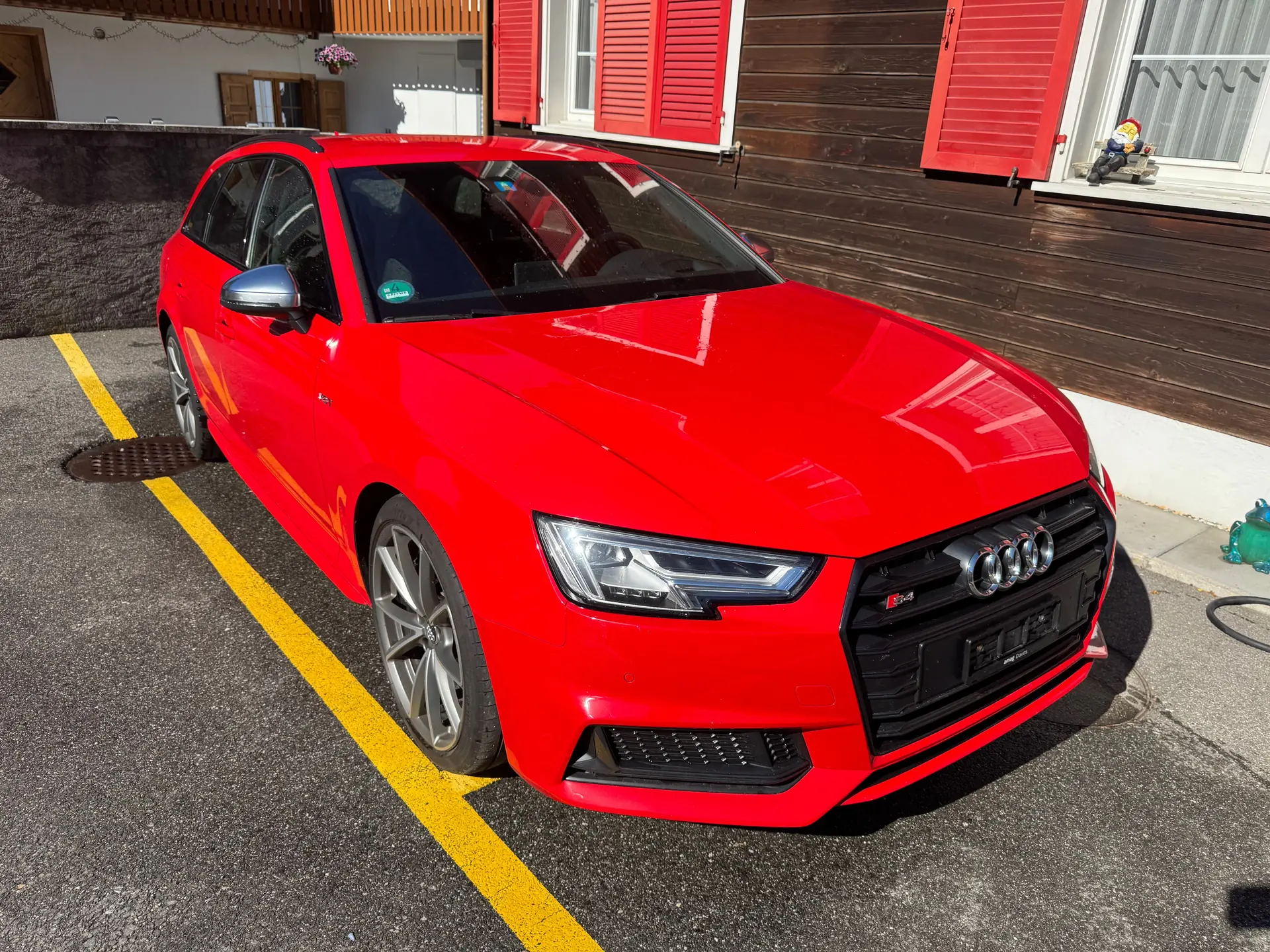 Audi S4 Avant 3.0 V6 TFSI — Break sportif quatre-roues motrices, 200'000 km