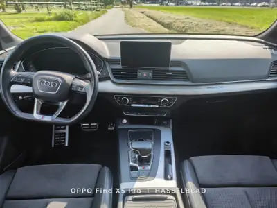 Audi SQ5 3.0 V6 TFSI — SUV sportif quattro, 353 ch et équipements hiver — intérieur