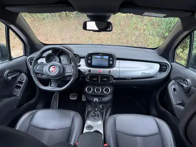 Fiat 500X 1.3 GSE Sport — SUV compact urbain, moteur essence performant — cruscotto