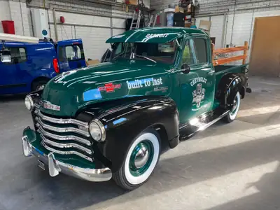 Chevrolet 3100 Pick-up 1949 — Légende americana restaurée, véhicule vétéran d'exception — Miniature 20
