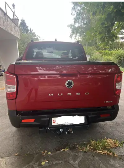 SsangYong Musso 2.2 e-XDI Titanium — SUV robuste diesel, 7000 km seulement — arrière