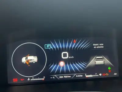 SsangYong Musso 2.2 e-XDI Titanium — SUV robuste diesel, 7000 km seulement — intérieur