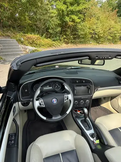 SAAB 9-3 2.8T Aero — Cabriolet V6 sportif, sans sinistre — interior
