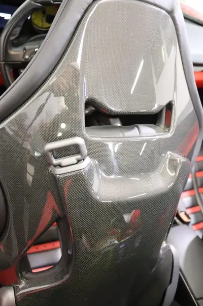 Ferrari 488 Spider 3.9 V8 — Roadster légendaire, 31 800 km, intérieur full carbone — dettaglio