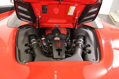 Ferrari 488 Spider 3.9 V8 — Roadster légendaire, 31 800 km, intérieur full carbone — Miniatura 16