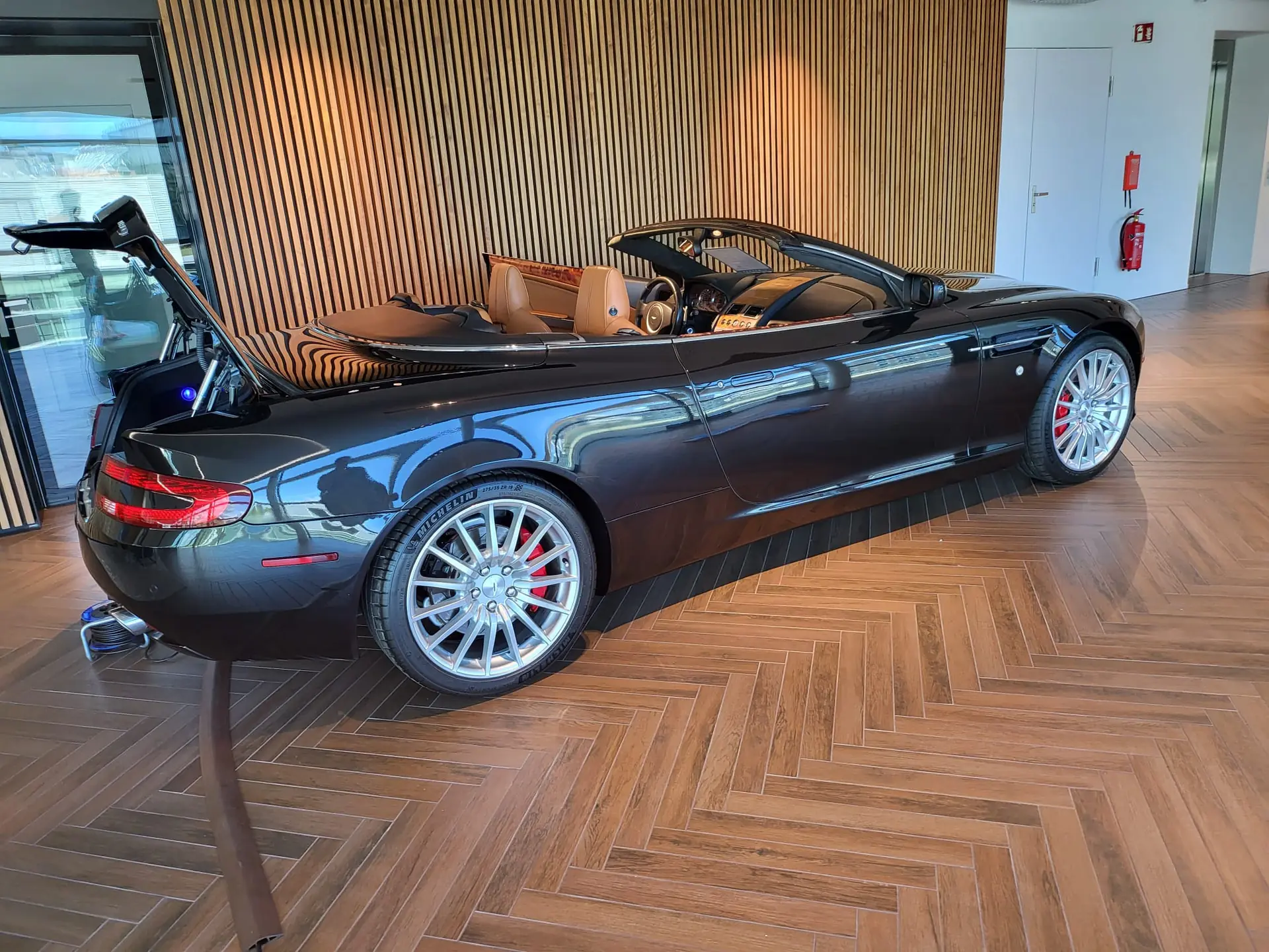 Aston Martin Db9 2007 occasion Genève 15 — 2