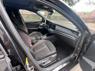 Skoda Octavia 2.0 TSI RS DSG — Break sportif, 51'000 km seulement — Miniatura 7