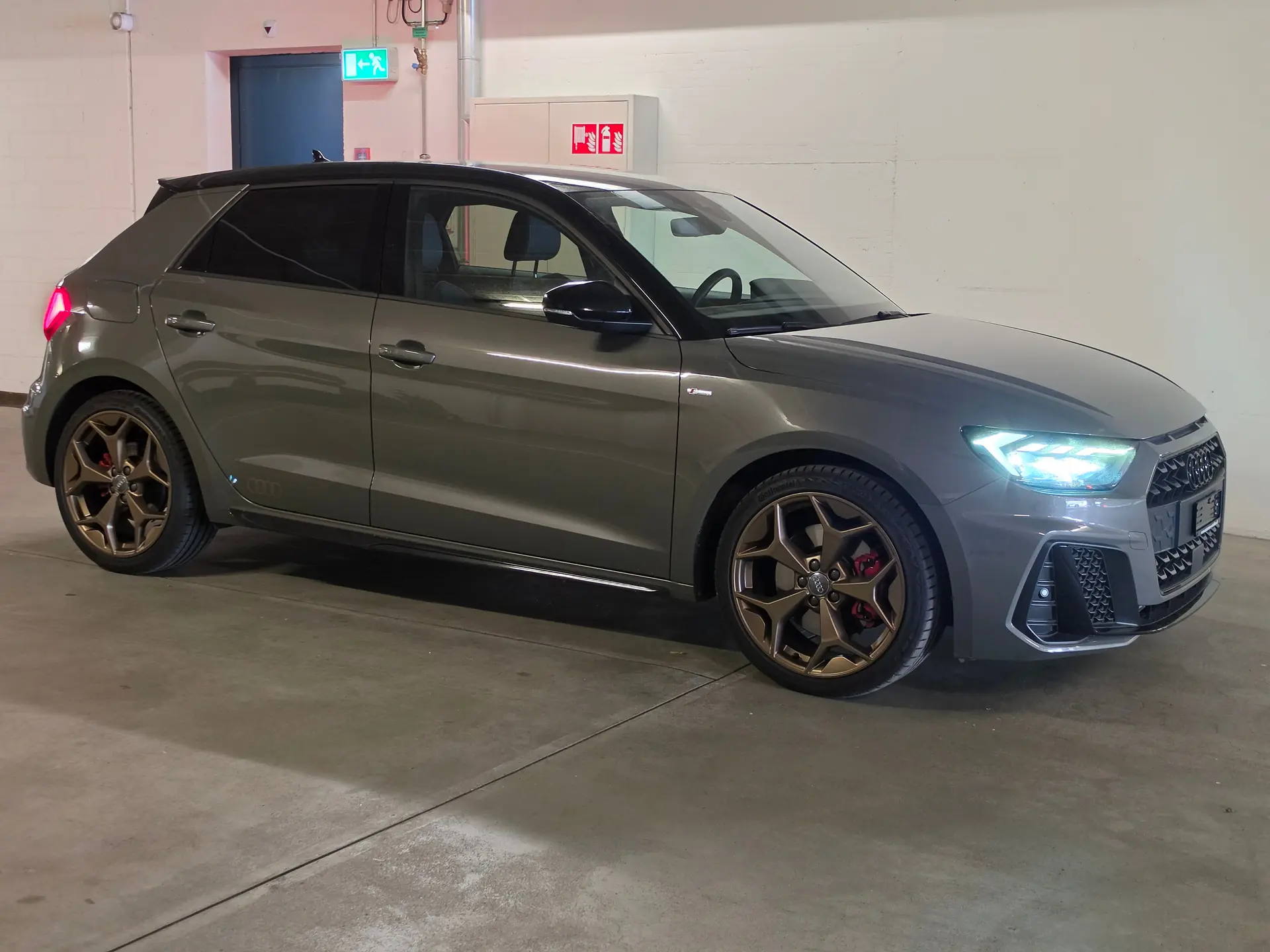 Audi A1 2.0 40 TFSI S Line — Sportivité et efficacité dans l'urbain