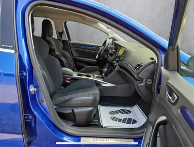 Renault Mégane 1.6 TCe 205 GT — Berline sportive sans accident, équipements premium — detail
