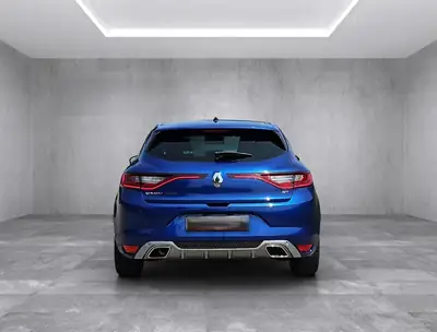 Renault Mégane 1.6 TCe 205 GT — Berline sportive sans accident, équipements premium — interior