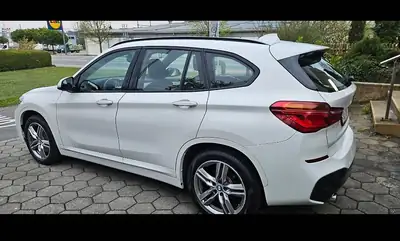 BMW X1 2018 — SUV compact fiable, 149'000 km, excellent état — dashboard