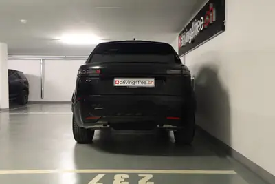 Range Rover Velar 2.0 P400e Dynamic SE — SUV hybride rechargeable, 11 500 km seulement — detail