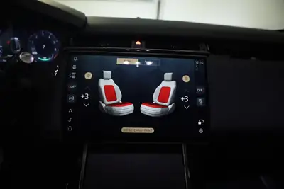 Range Rover Velar 2.0 P400e Dynamic SE — SUV hybride rechargeable, 11 500 km seulement — Thumbnail 8