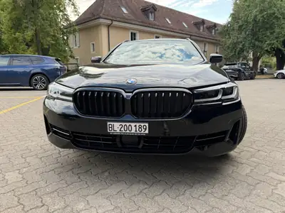 BMW 530d xDrive Touring — 286 PS, hybride léger, équipement premium — Miniatura 7