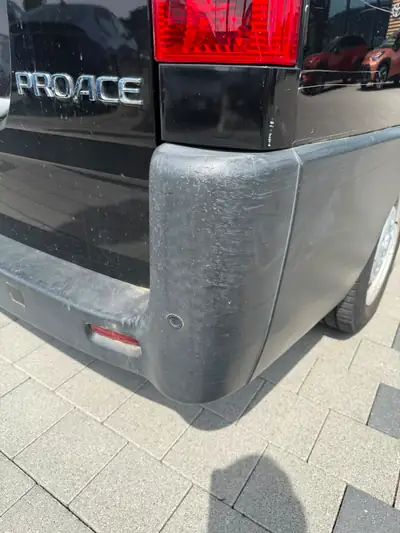 Toyota ProAce 1.6 D Terra — Utilitaire polyvalent, 64 000 km, économe en carburant — Thumbnail 9