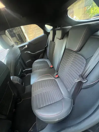 Ford Puma ST-Line X 2023 — SUV compact hybride, 55'000 km, design premium noir — Miniatur 10