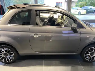 Fiat 500 Hybrid Cabriolet 2023 — Élégance décapotable et motorisation économe — dashboard