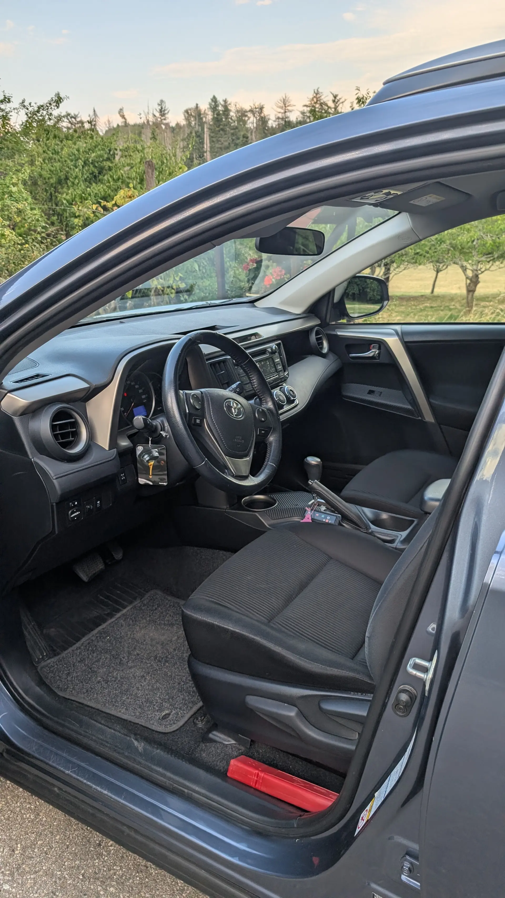 Toyota RAV4 2013 occasion Puidoux — 3