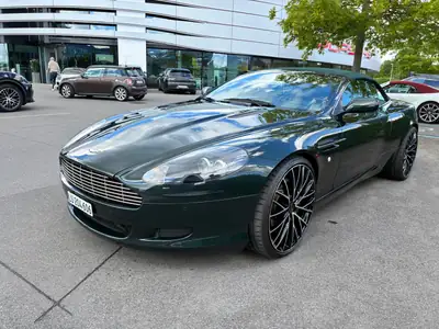 Aston Martin DB9 5.9 V12 — Cabriolet légendaire, 78'000 km, sans sinistre — exterior view